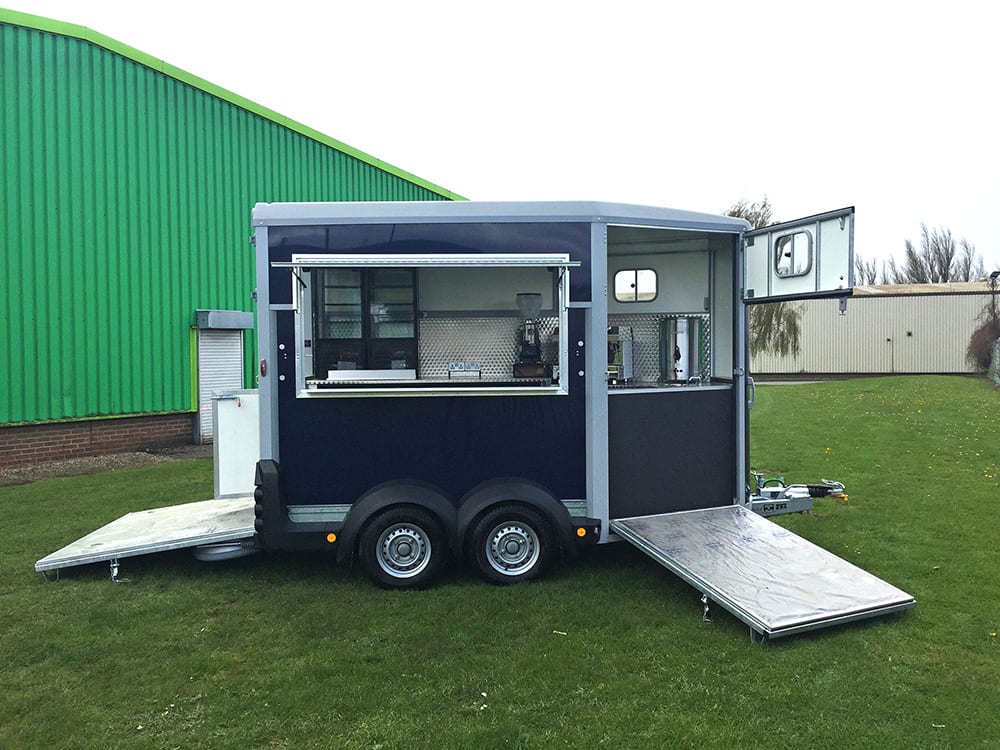 mobile-coffee-horse-box